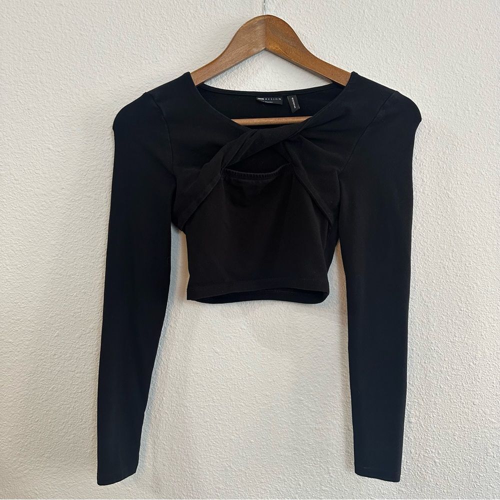 ASOS Twist Knot Twist Crop Top 054